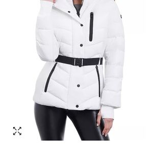 Women's Belted Hooded Puffer Coat